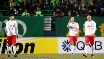  热刺锋霸帽子戏法刷新纪录  