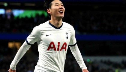  热刺主帅孔蒂赛后发布会怒辞职  