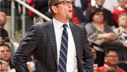  弗赖堡主帅创造队史最佳开局  